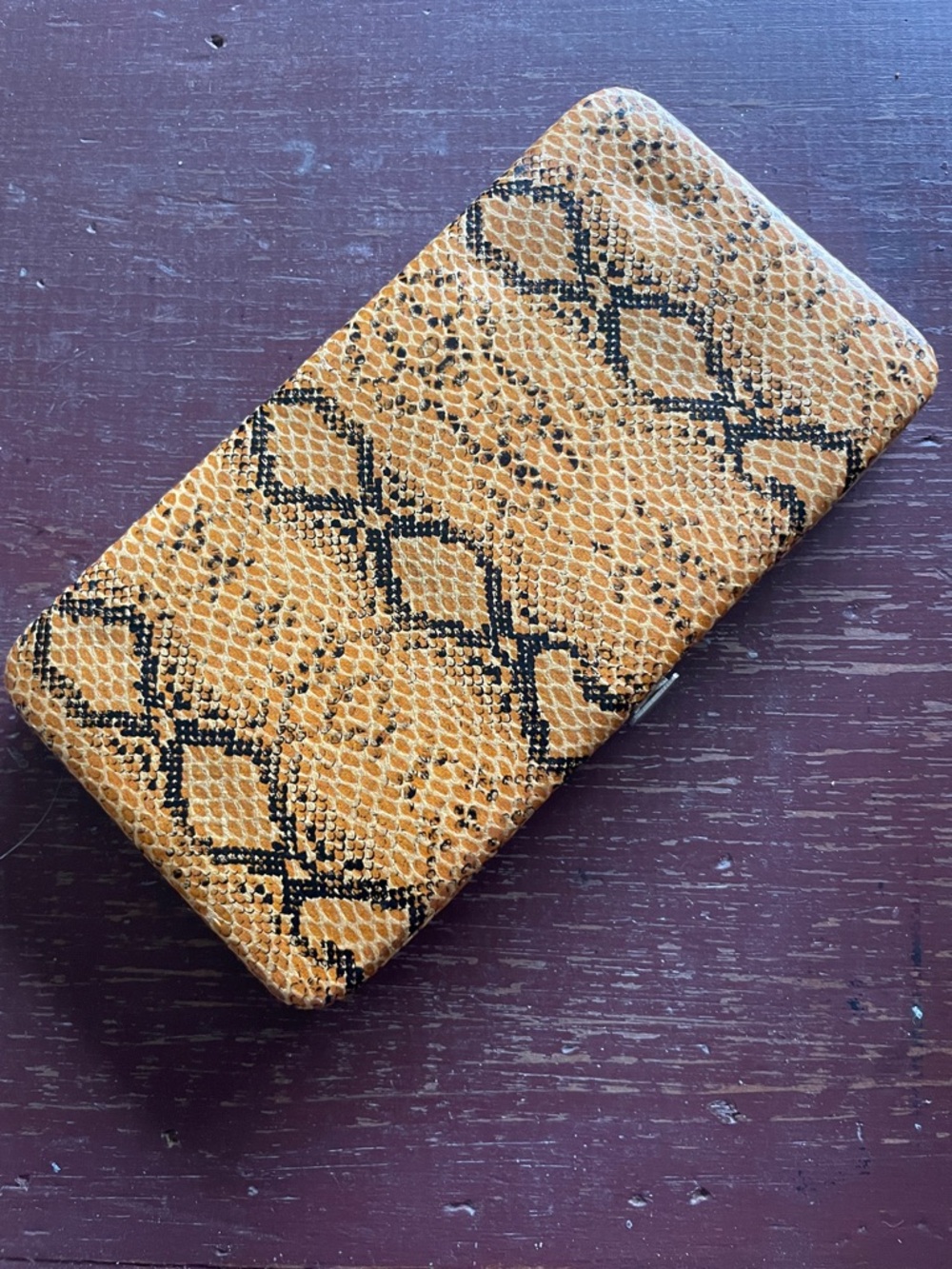 Slim Hardside Wallet